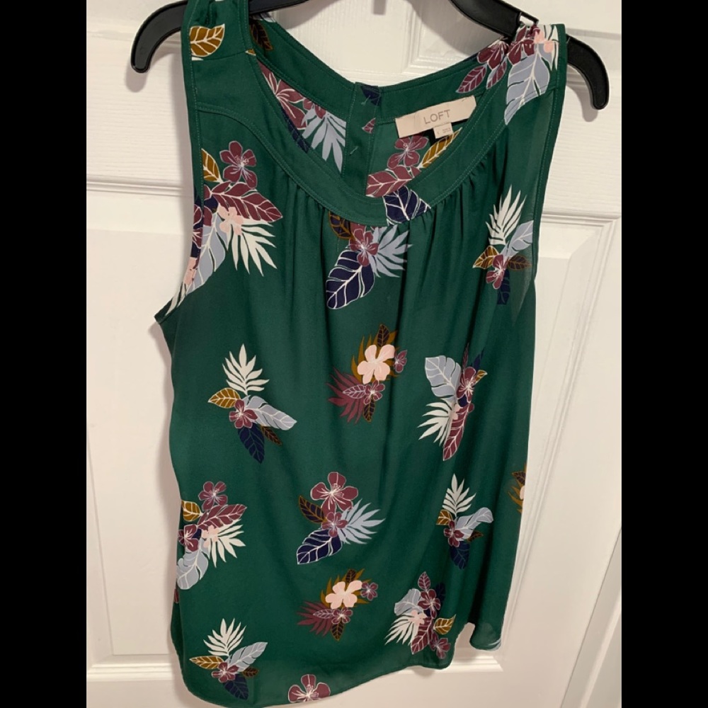 Sleeveless Loft Blouse